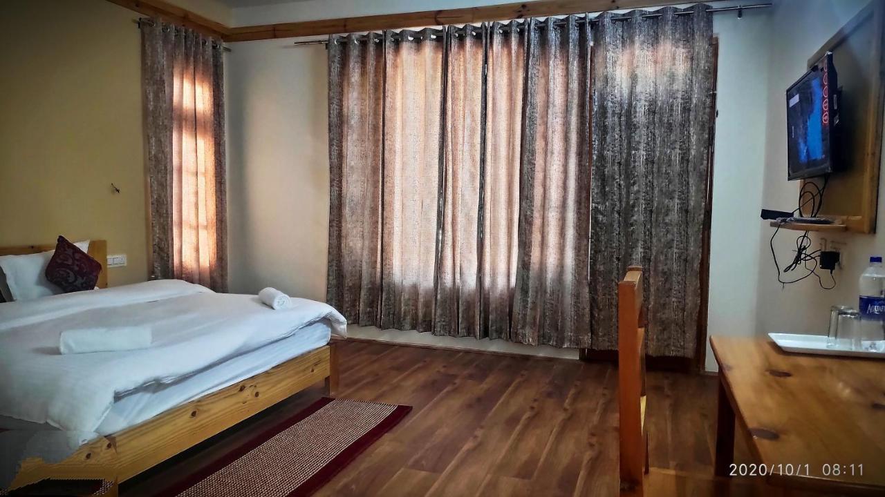 Tirthan Grand Riverside Banjar Bagian luar foto