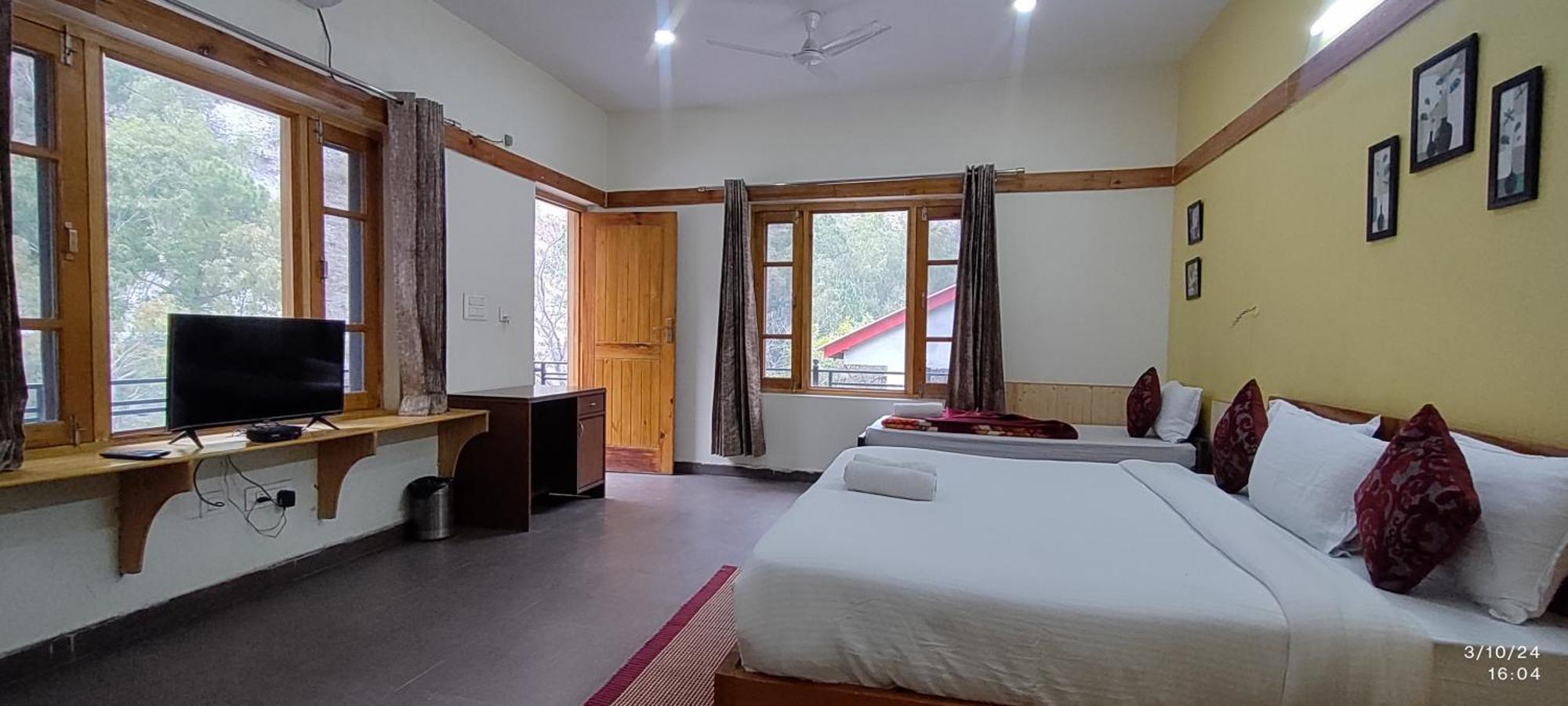 Tirthan Grand Riverside Banjar Bagian luar foto