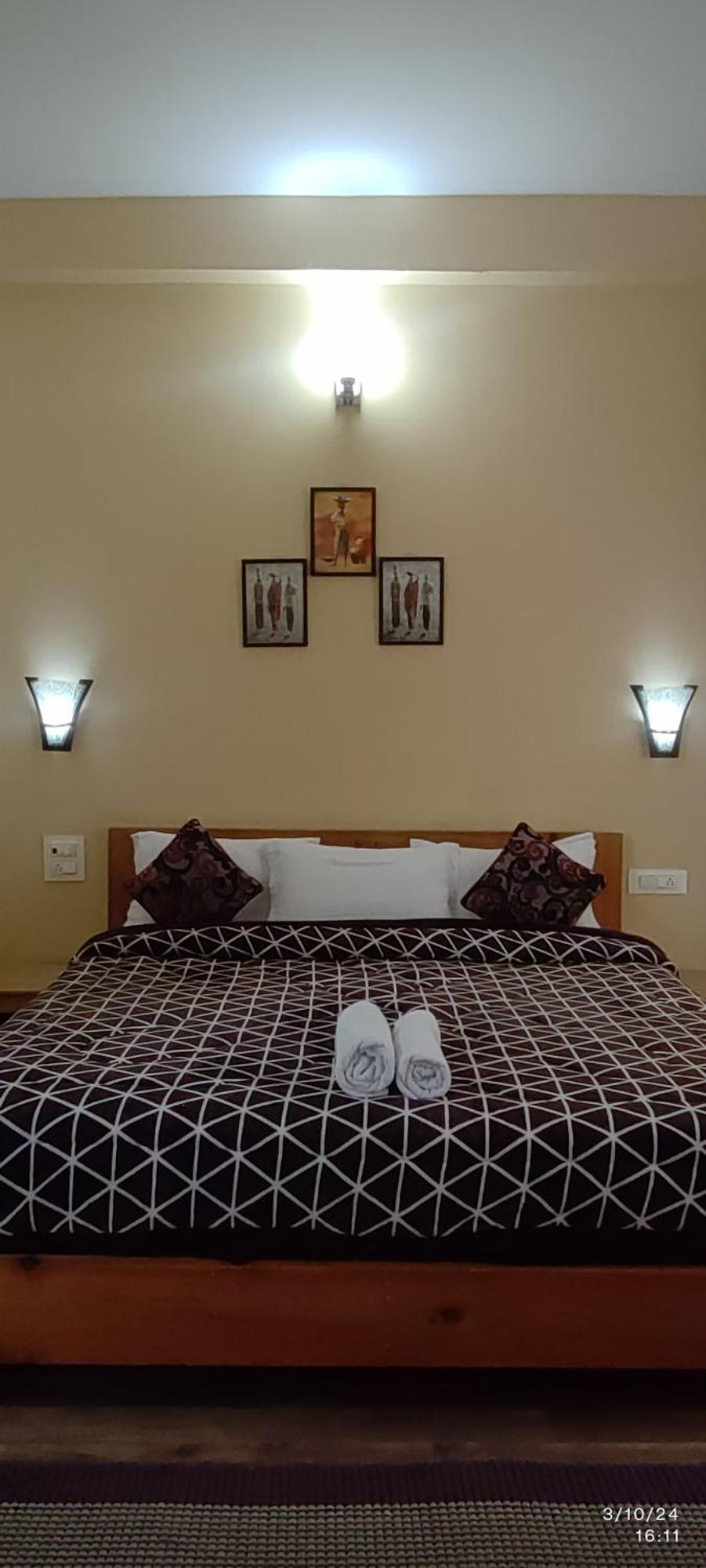 Tirthan Grand Riverside Banjar Bagian luar foto