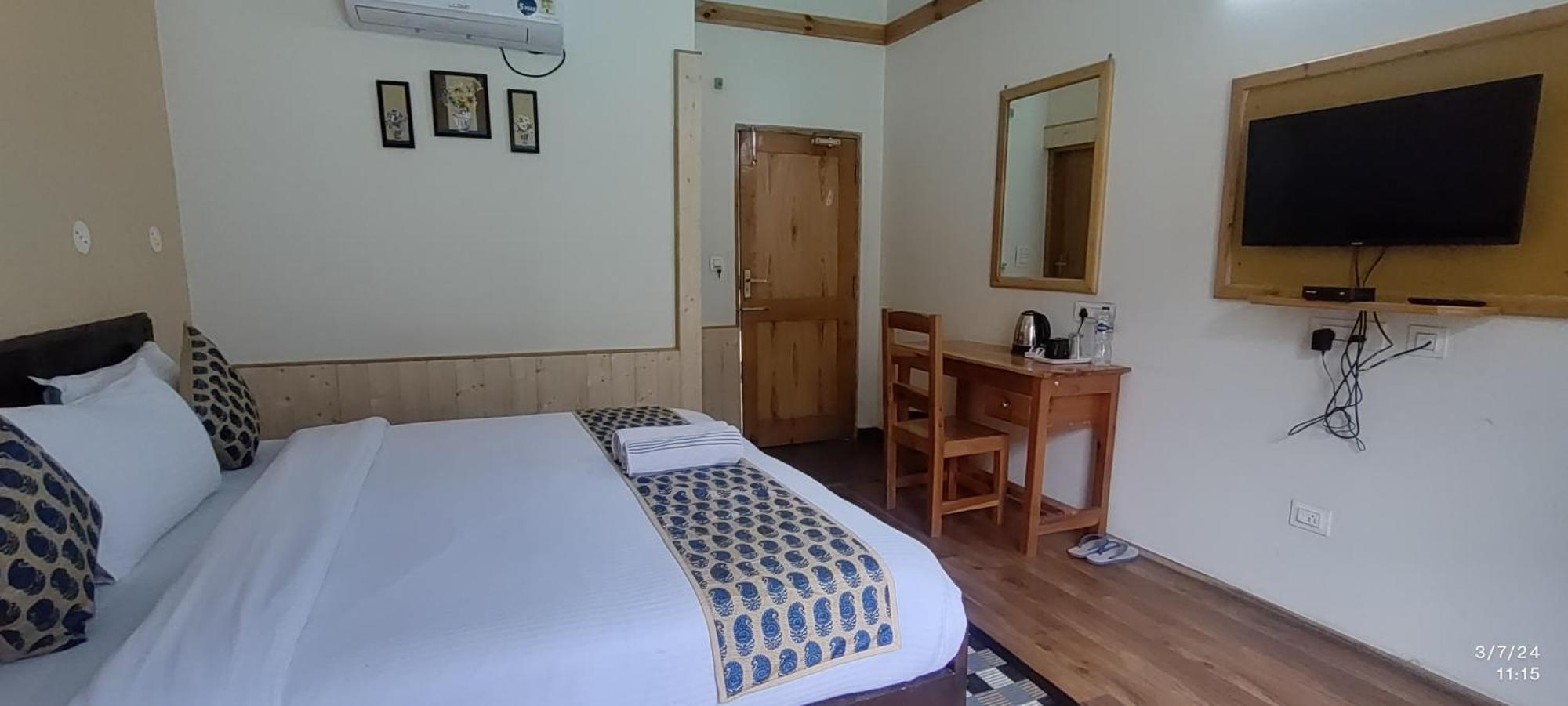 Tirthan Grand Riverside Banjar Bagian luar foto